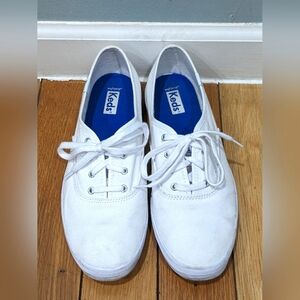 FREE SHIPPING!!! Women's Classic Keds Champion White Canvas Sneaker - Size 9